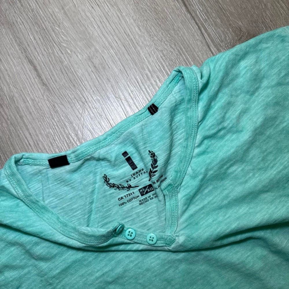 2000's Men's Henley blue casual cotton t-shirt - Picture 4 of 4